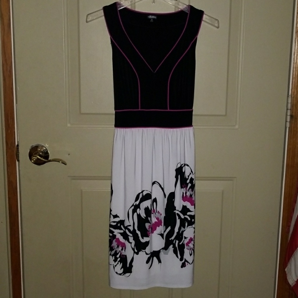 Maurices Black White Fushia Dress Size Medium